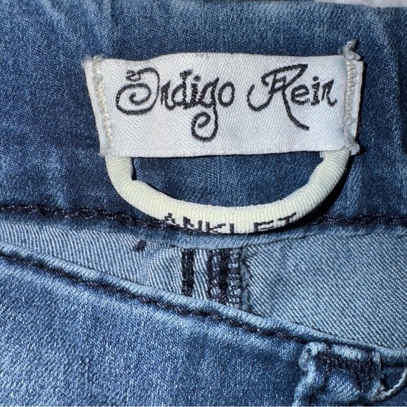 Indigo Rein Anklet Women's 5 Blue Skinny Stretch Denim Unhemmed Faded Whiskering - Picture 6 of 12